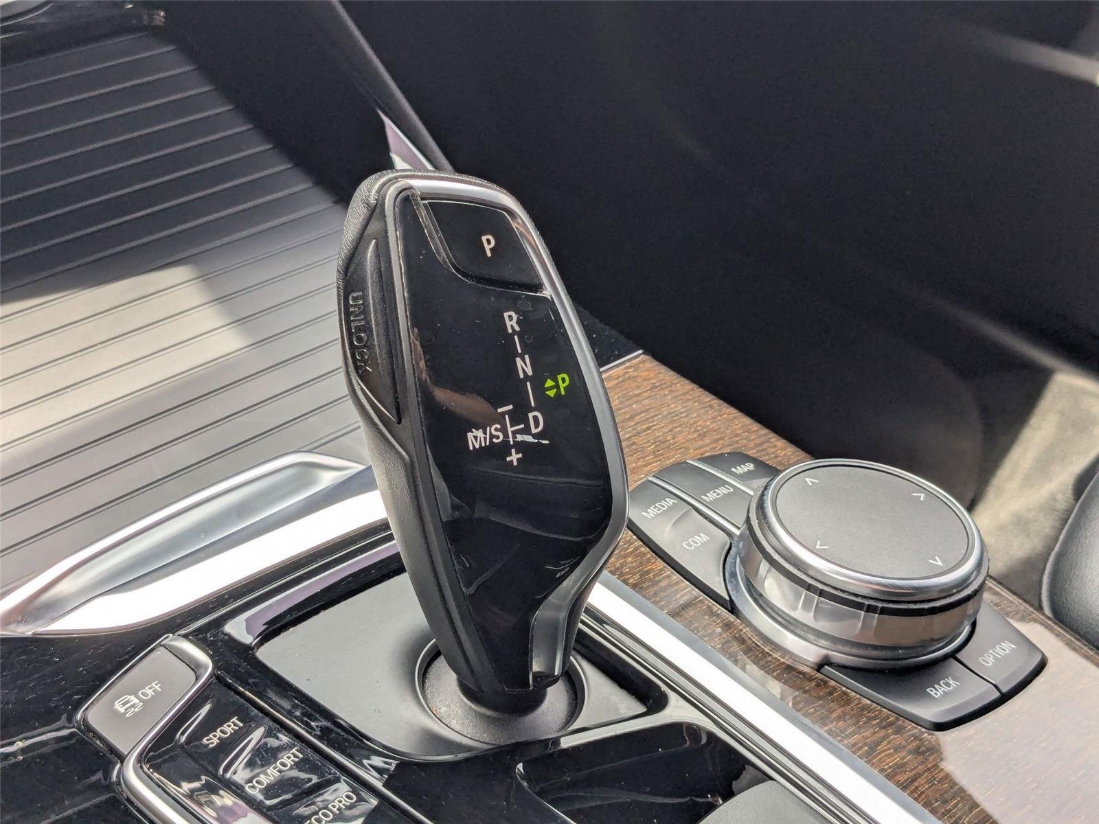 Used 2019 Mineral White Metallic BMW xDrive30i image 24