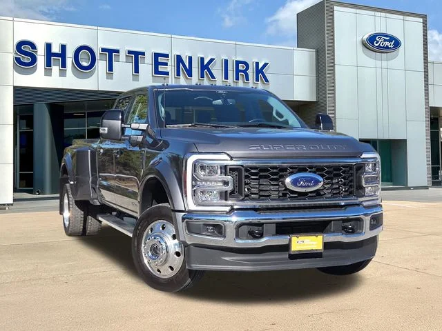 2024 Ford F-450 Lariat 4x4 Crew Cab 8' Box DRW's photo