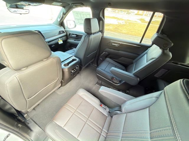 2026 Chevrolet Suburban High Country - Photo 20