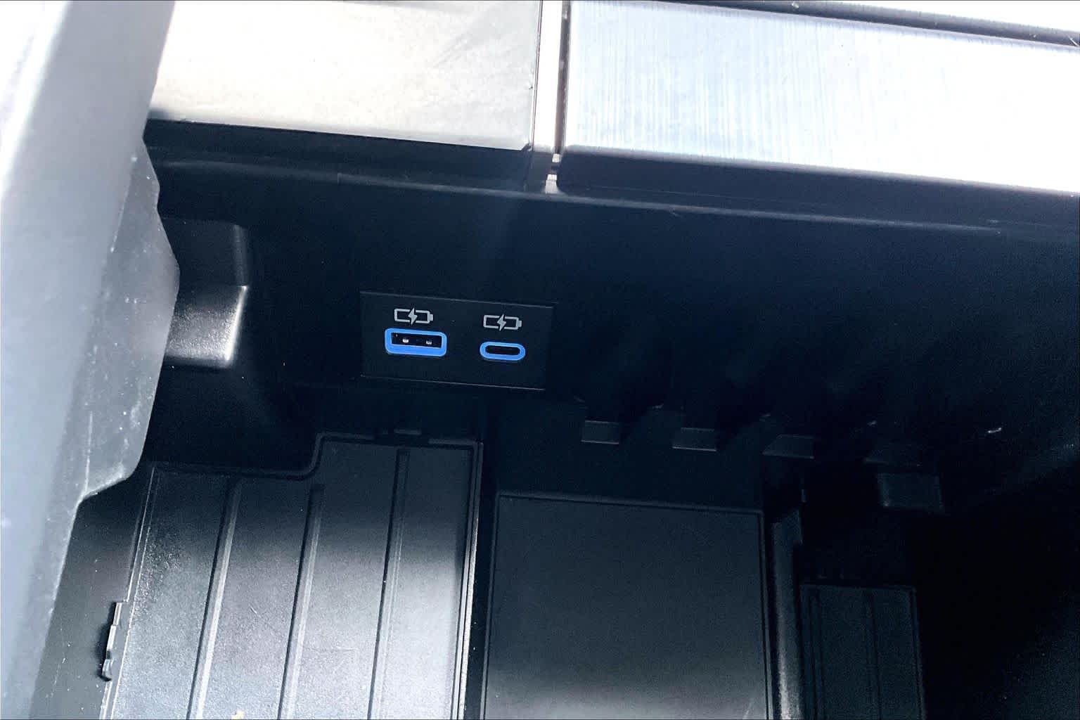 Used 2022 Midnight Black Metallic Toyota Platinum Hybrid image 35