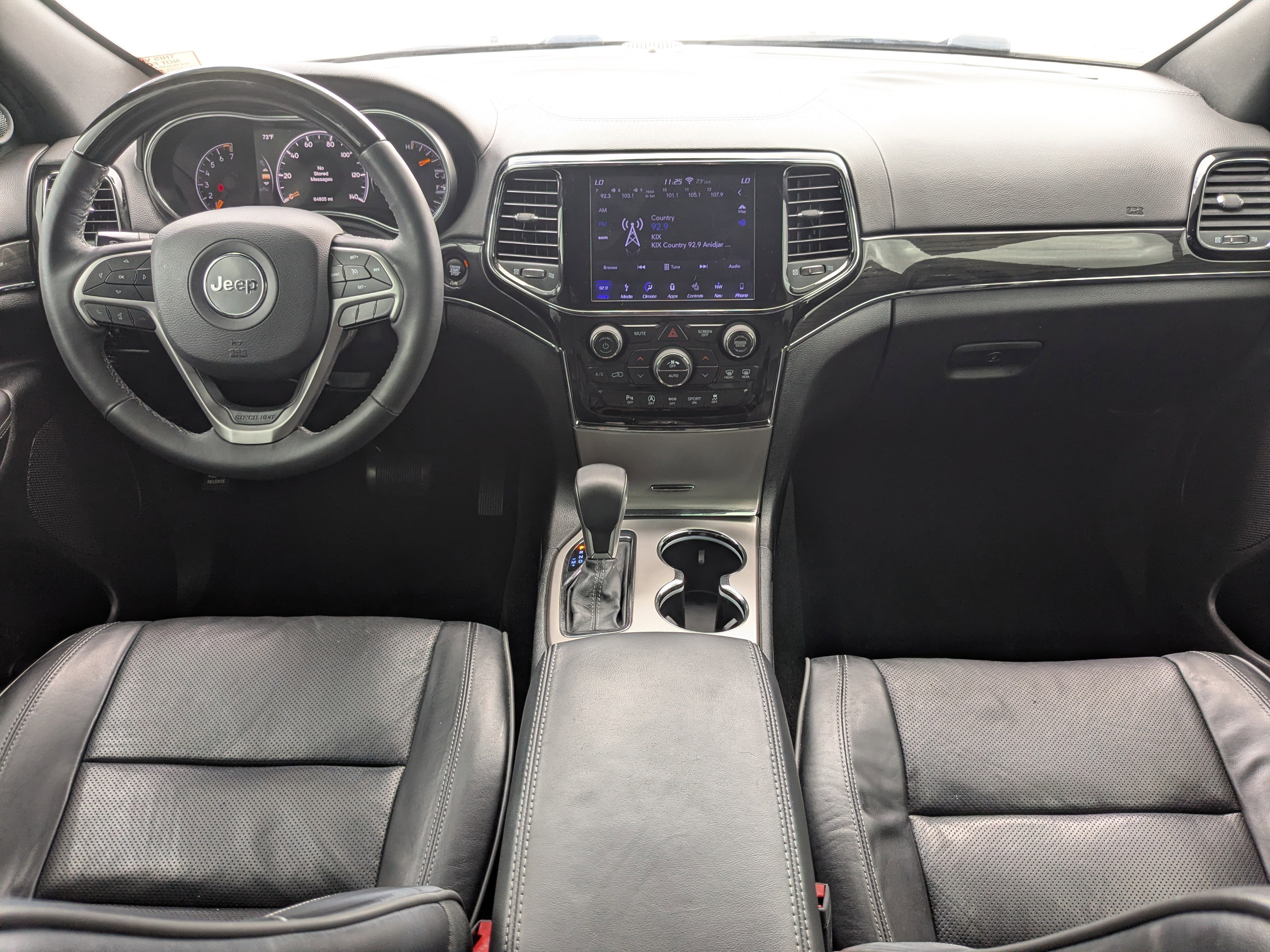 Used 2019 Granite Crystal Metallic Clearcoat Jeep Overland image 18