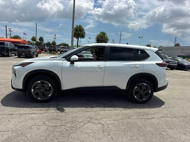 Used 2025 White Nissan SV image 6