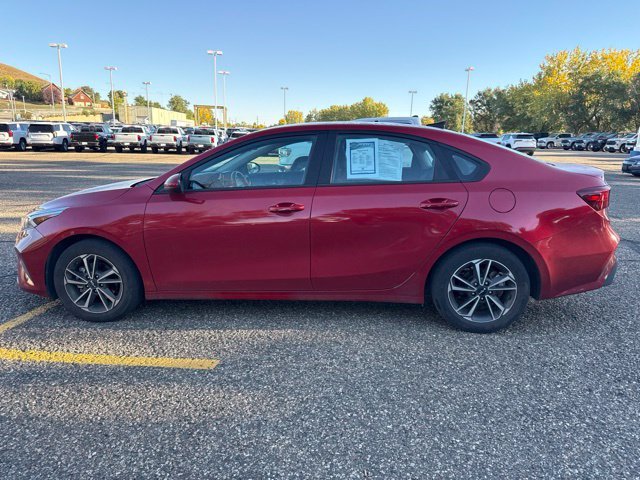 Used 2023 Red Kia LXS image 7