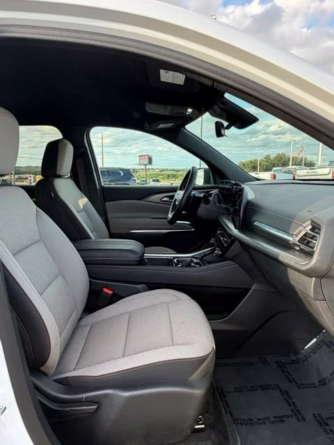 2026 Chevrolet Traverse LT - Photo 17