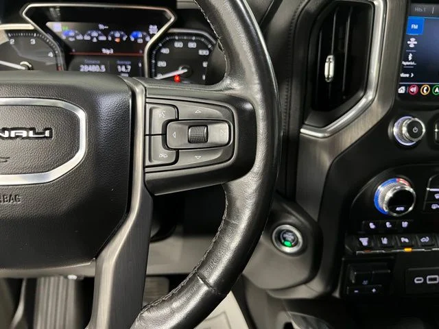 Used 2021 Black GMC Denali image 28