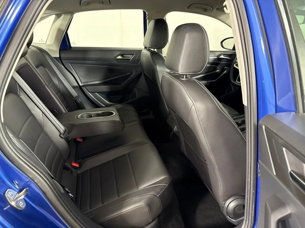 Used 2024 Blue Volkswagen 1.5T SE image 23