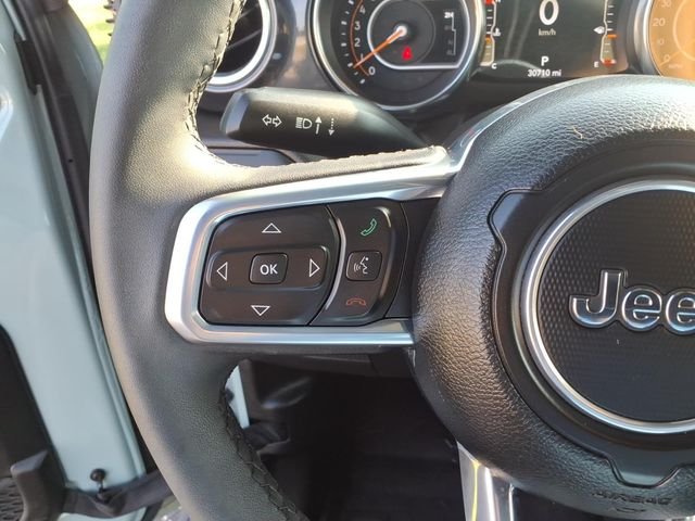 Used 2023 Gray Jeep Altitude image 19