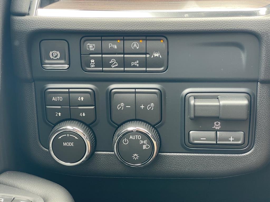 2026 Chevrolet Tahoe LS - Photo 18