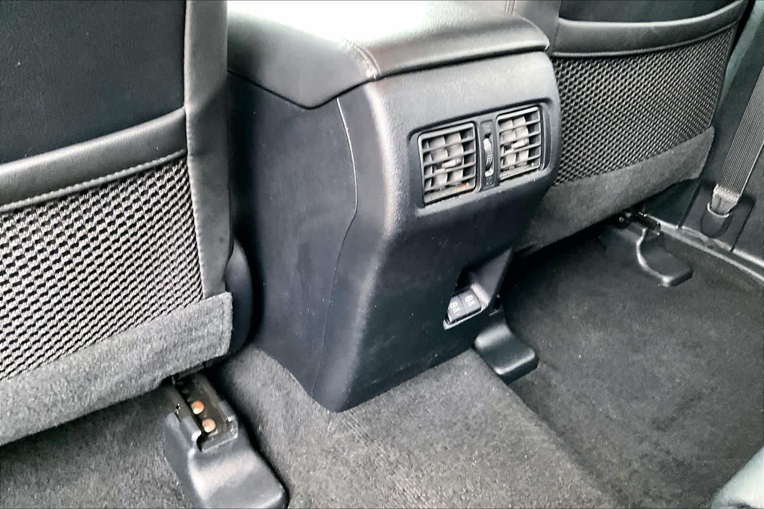 Used 2021 Magnetic Gray Metallic Toyota SR5 Premium image 33
