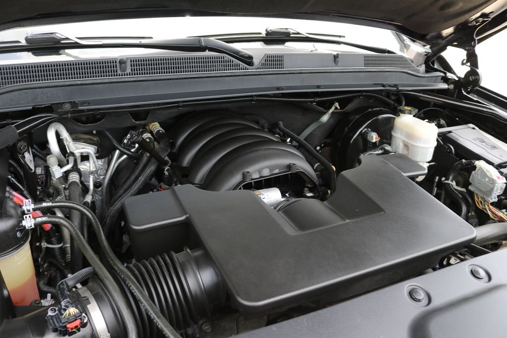 Used 2019 Black GMC SLT image 10
