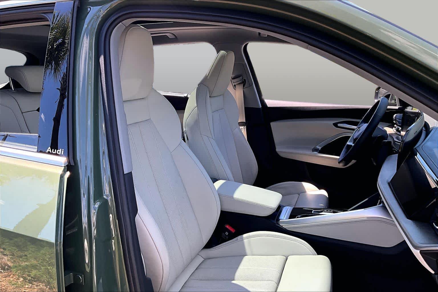Used 2025 District Green Metallic Audi Prestige image 9