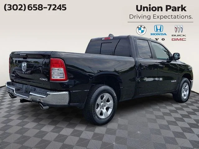 Used 2021 Diamond Black Ram Big Horn/Lone Star image 4