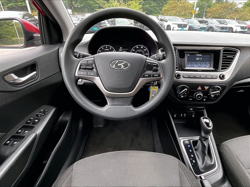 Used 2019 Pomegranate Red Metallic Hyundai SE image 17