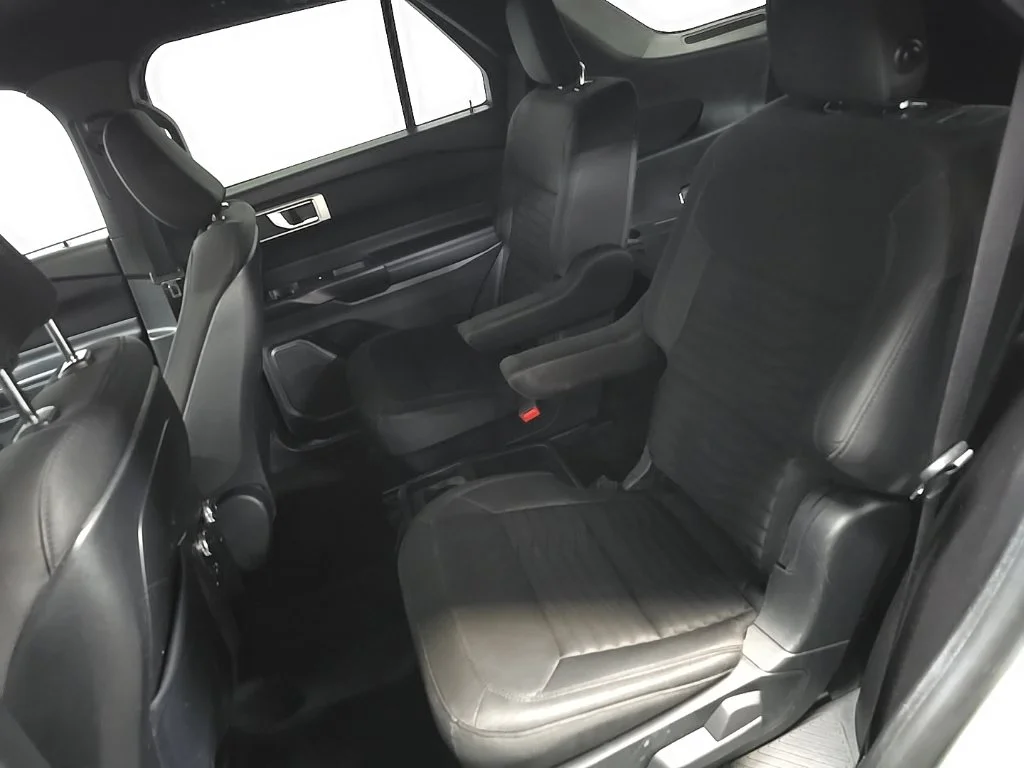 Used 2020 Green Ford XLT image 33