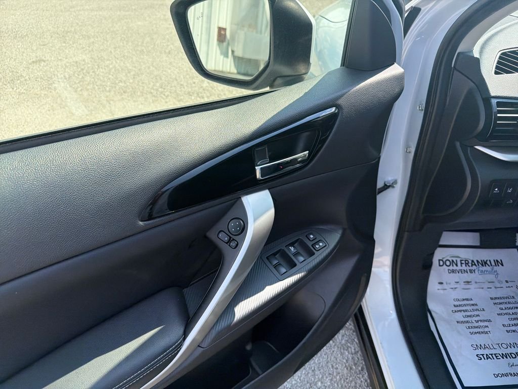 Certified Used 2025 White Mitsubishi SE image 11