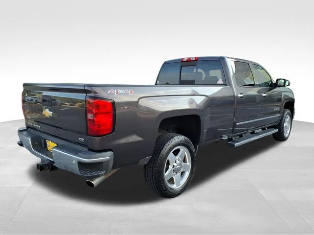 Used 2015 Gray Chevrolet LTZ image 10