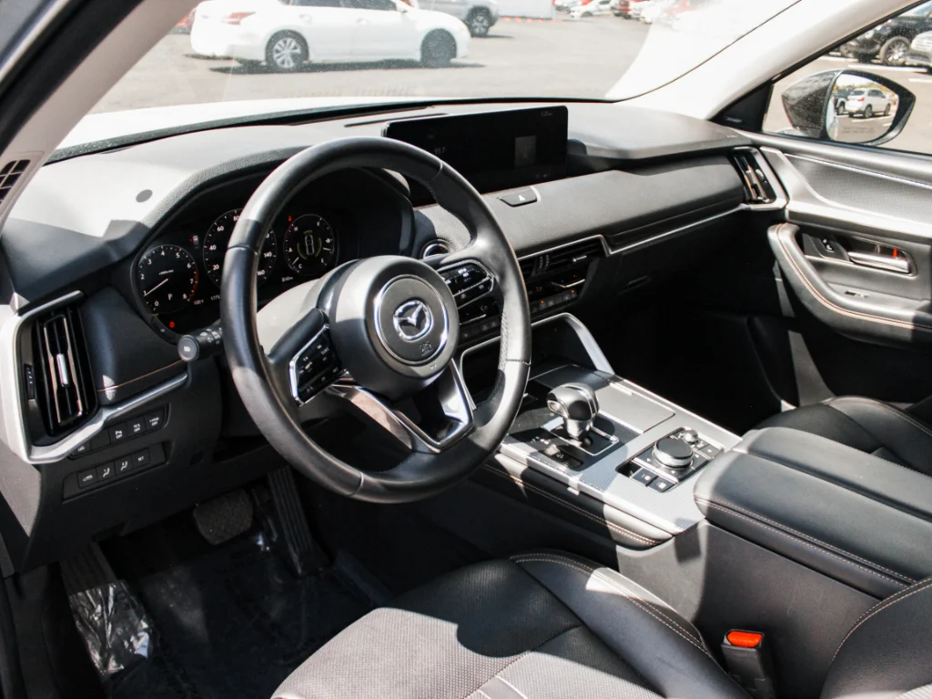 Used 2025 Silver Mazda Premium Sport image 8