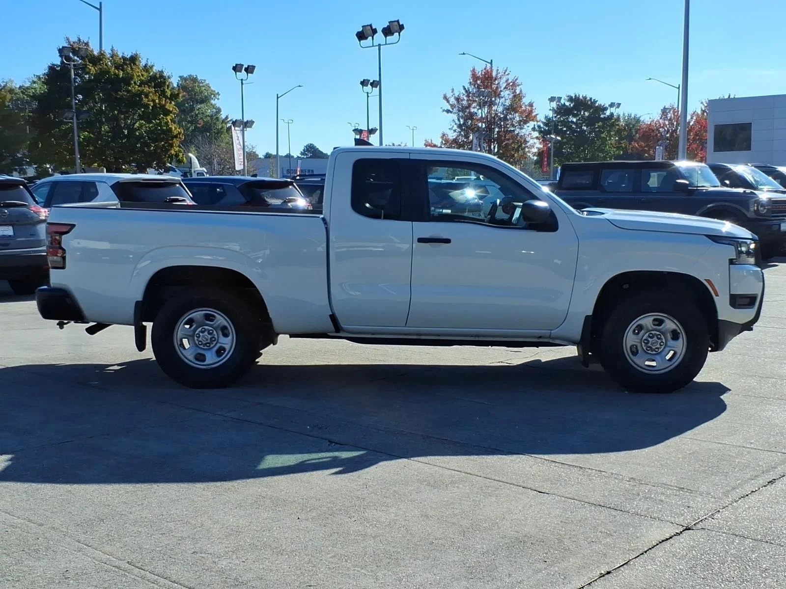 Used 2026 Glacier White Nissan S image 6