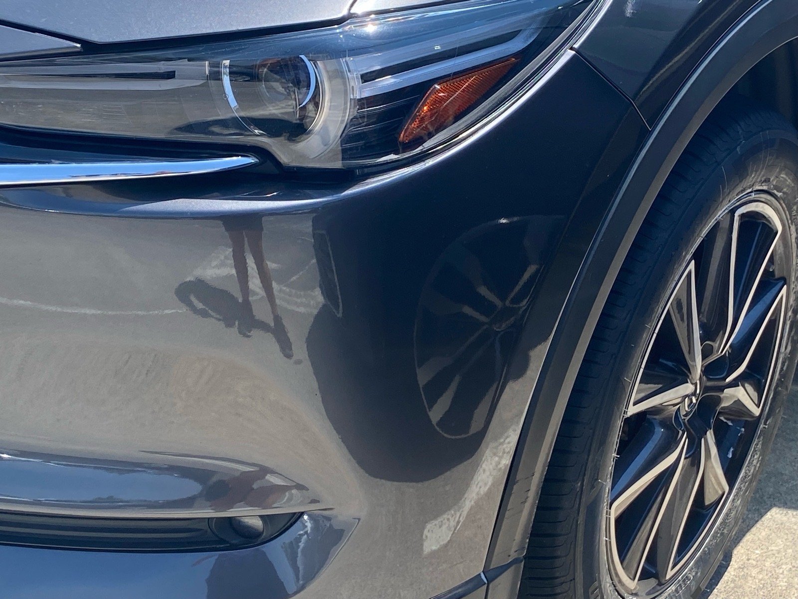 Used 2018 Gray Mazda Grand Touring image 2