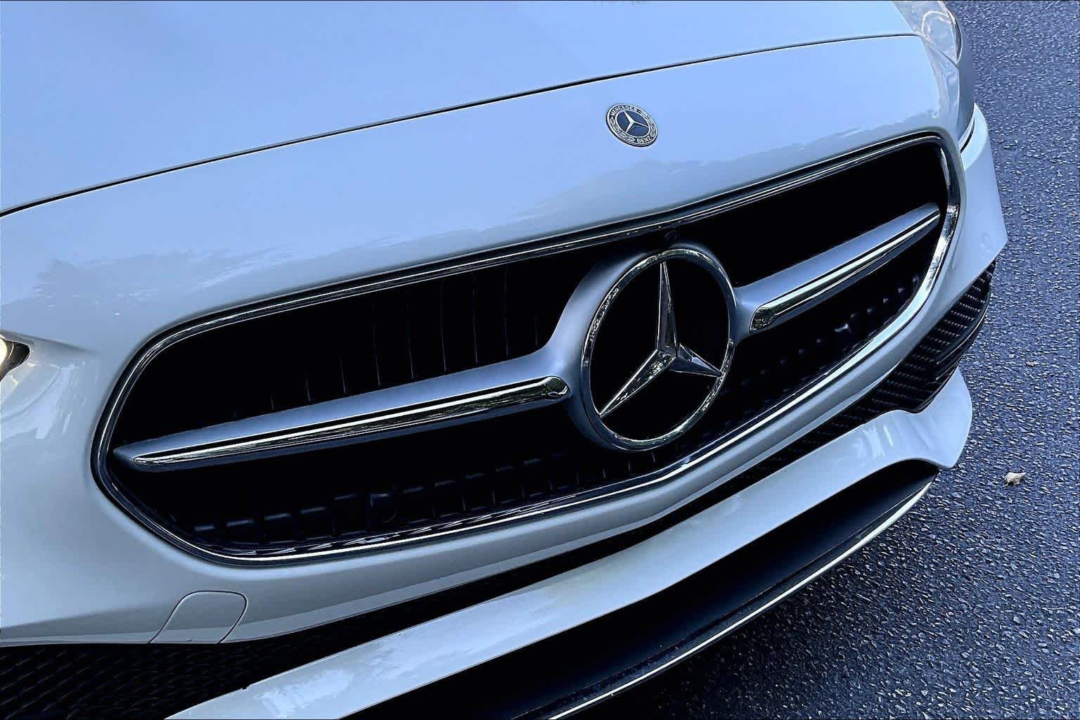Certified Used 2022 Polar White Mercedes-Benz C 300 image 30