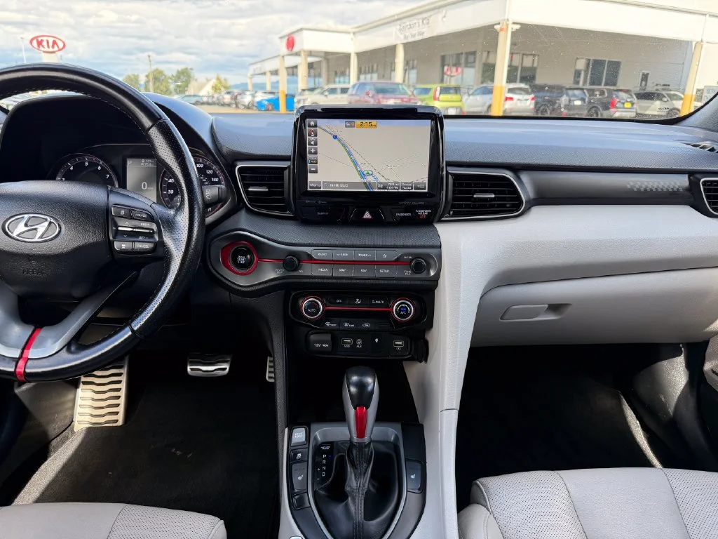 Used 2019 Chalk White w/Black Roof Hyundai Turbo Ultimate image 23