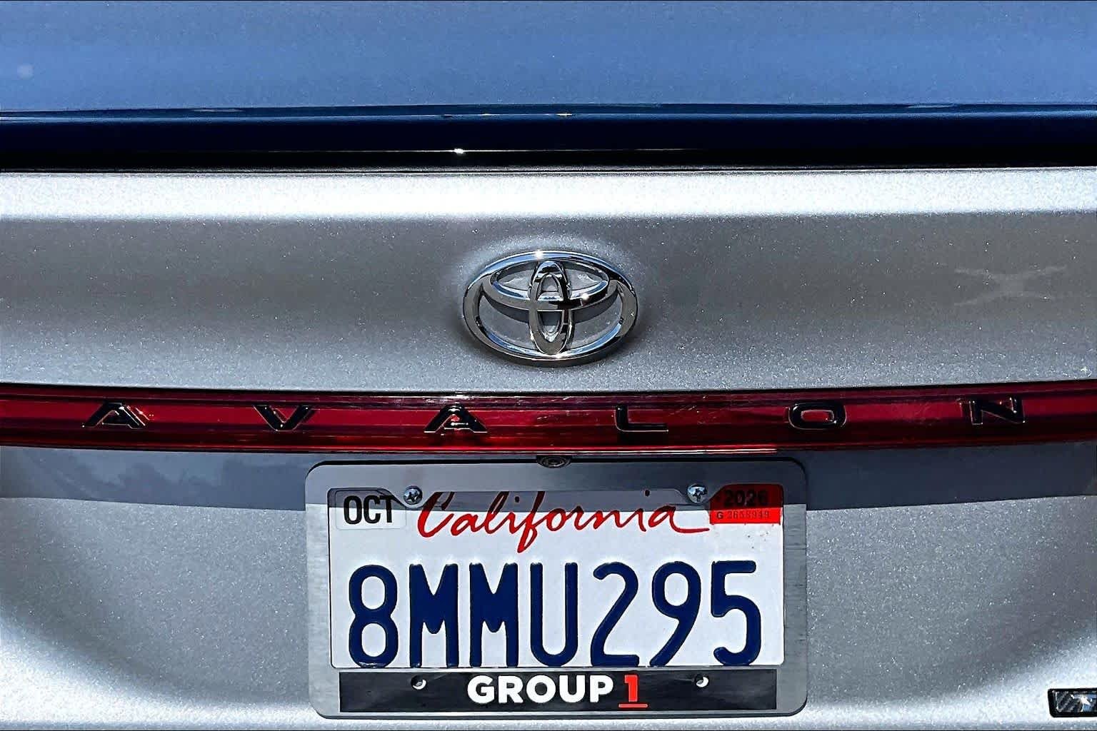 Used 2019 Celestial Silver Metallic Toyota Touring image 30
