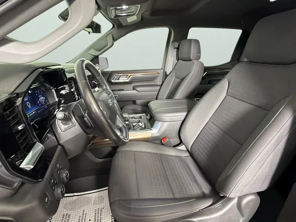 2023 Chevrolet Silverado 1500 RST - Photo 17