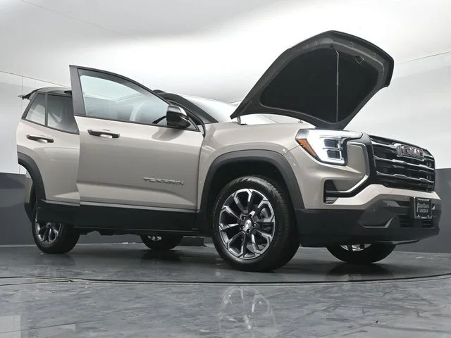 Used 2026 Gray GMC Elevation image 52
