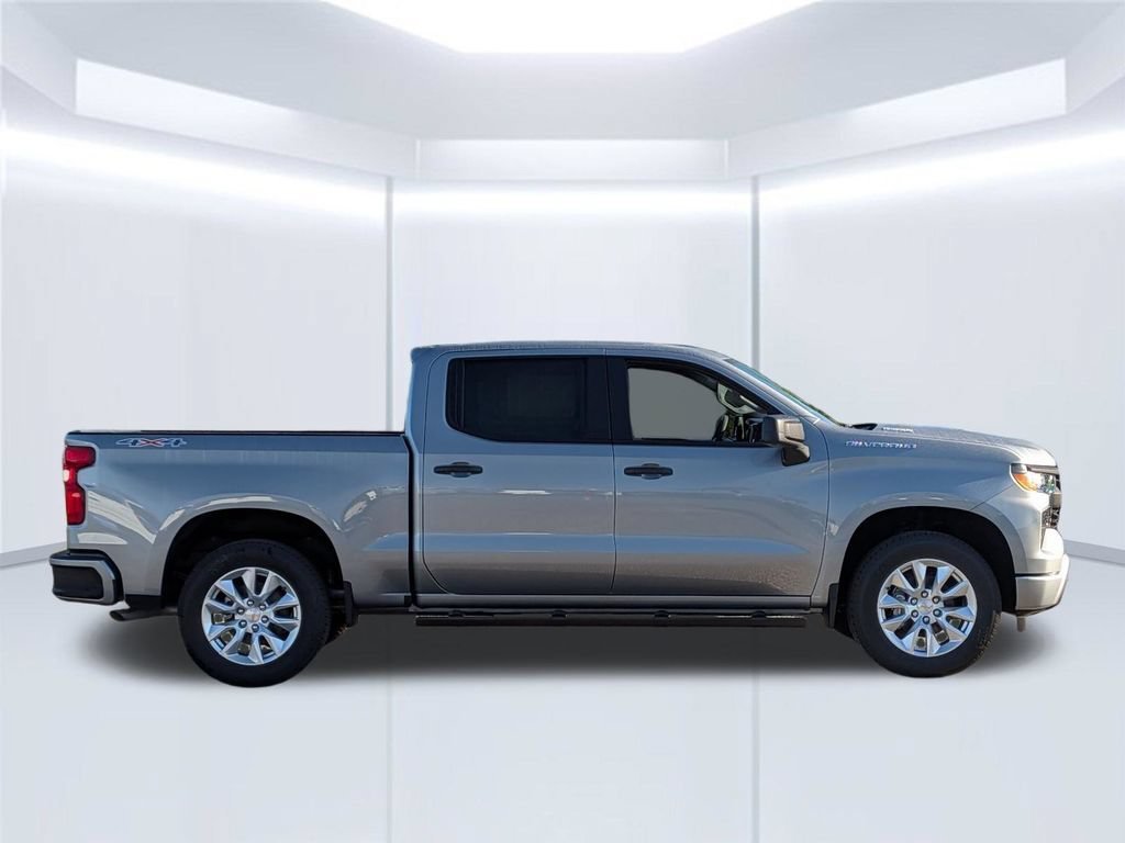 New 2026 Sterling Gray Metallic Chevrolet Custom image 20