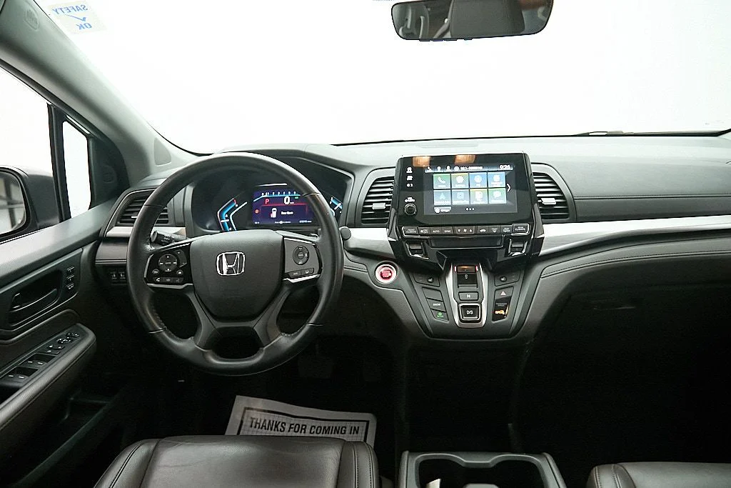 Used 2018 Gray Honda EX-L image 25