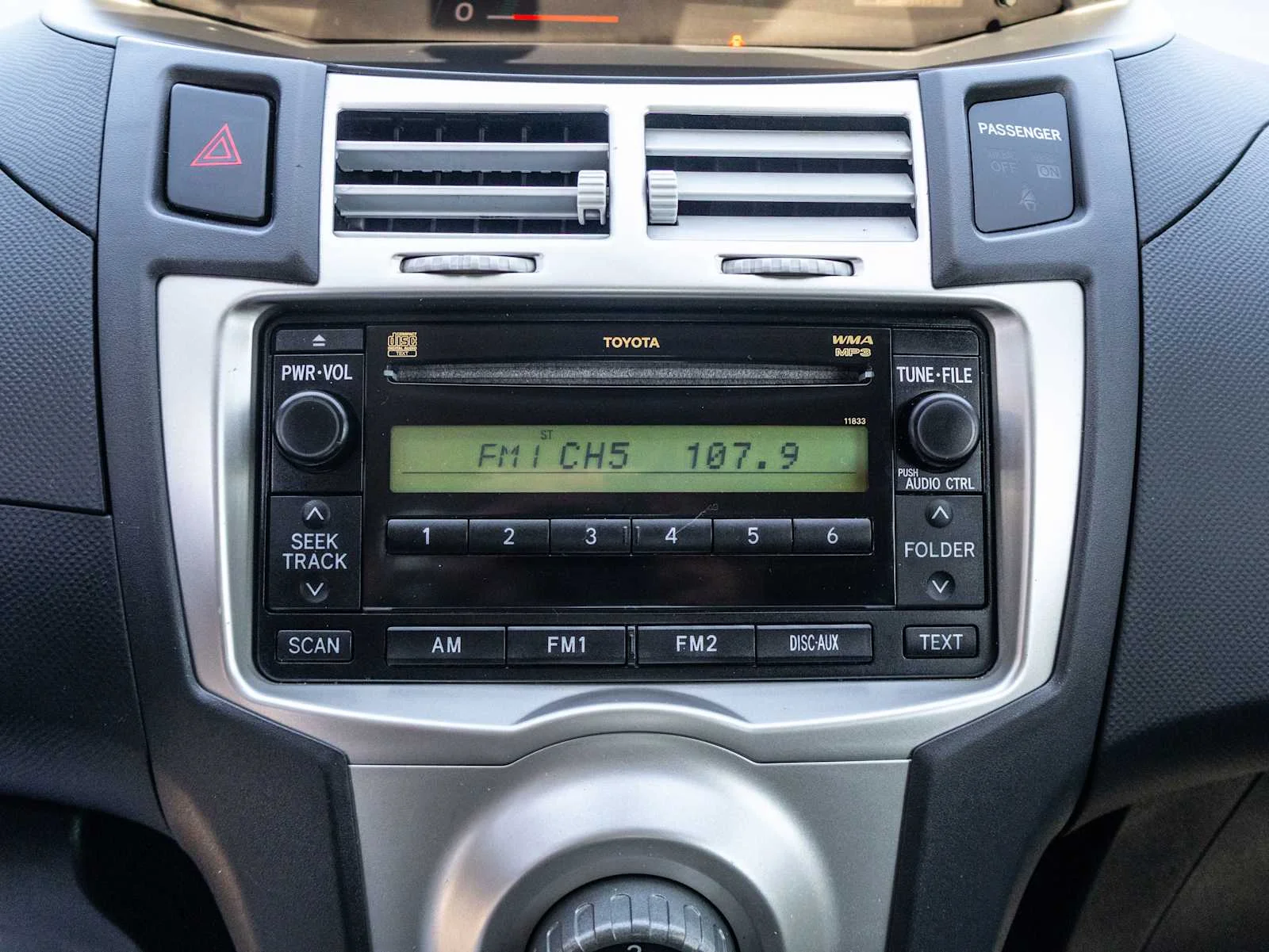 Used 2008 Polar White Toyota  image 34