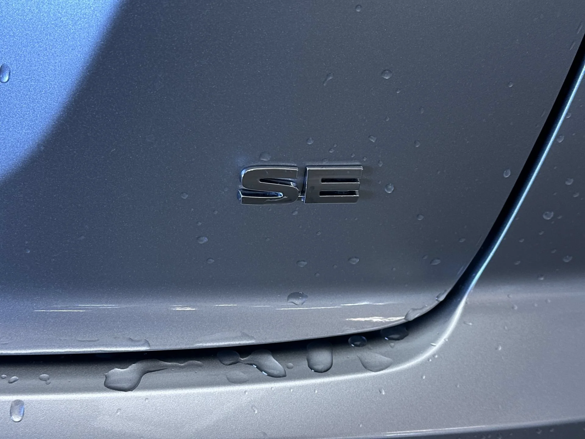 New 2026 Alloy Silver Metallic Mitsubishi SE image 23
