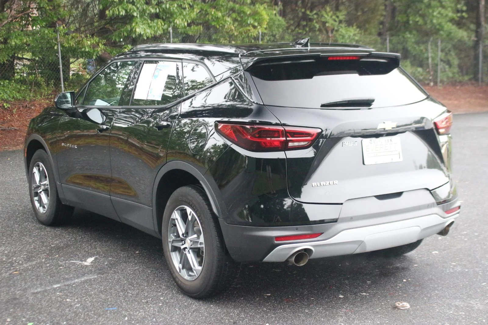 Used 2024 Black Chevrolet 2LT image 5
