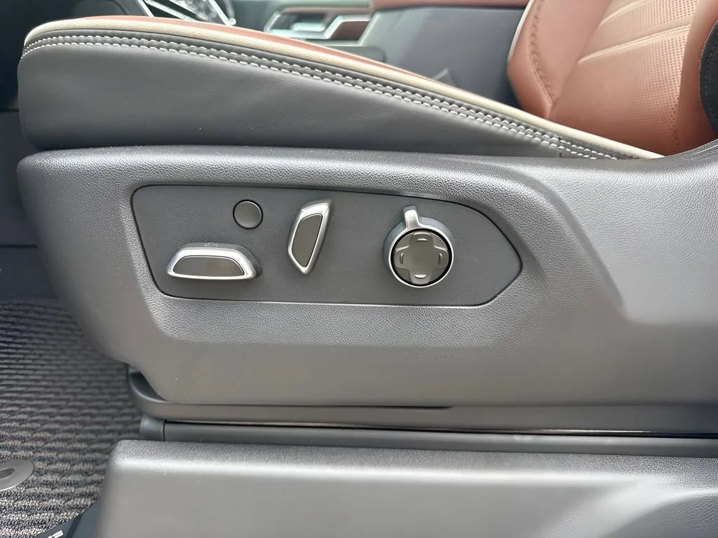 New 2026 Glacier White Tricoat GMC Denali Ultimate DRW image 10