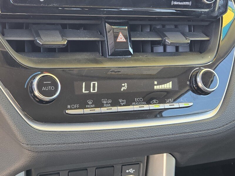 Used 2022 Celestite TOYOTA LE 2WD image 22
