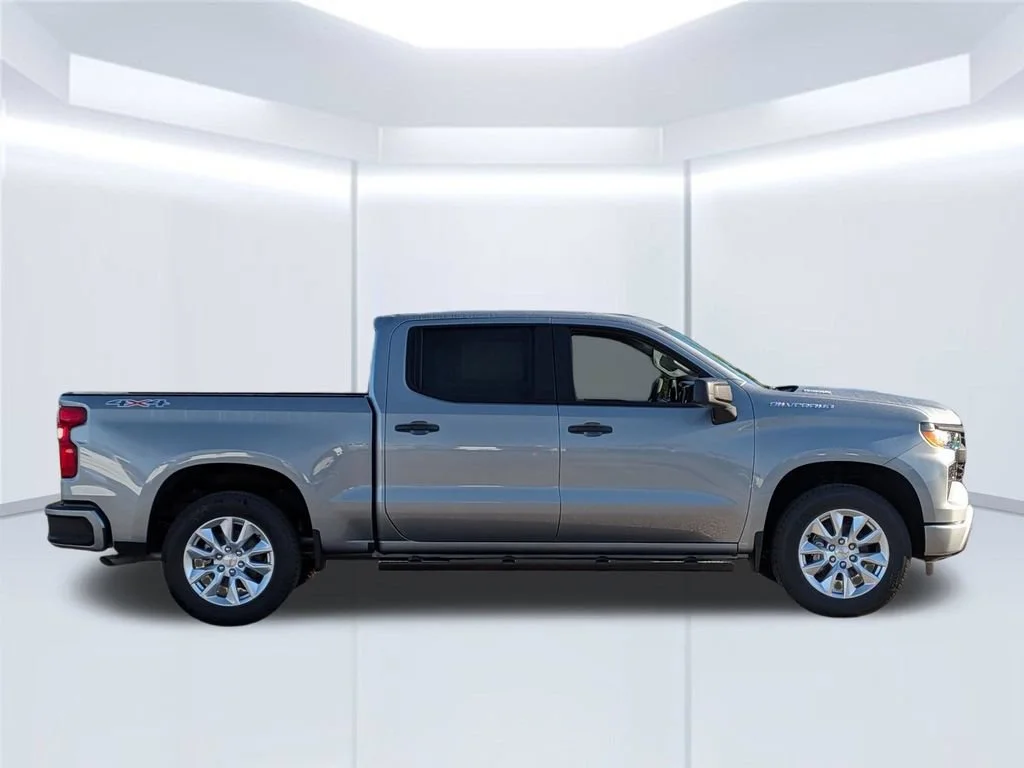 New 2026 Sterling Gray Metallic Chevrolet Custom image 20