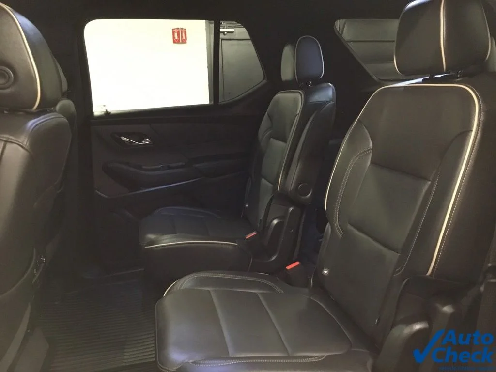 Used 2022 White Chevrolet Premier image 31