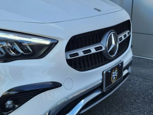 Used 2025 White Mercedes-Benz GLA 250 image 41