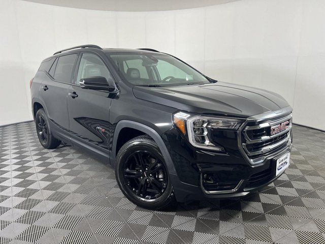 2023 GMC Terrain AT4