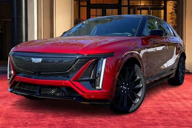 2026 Cadillac LYRIQ V-Series