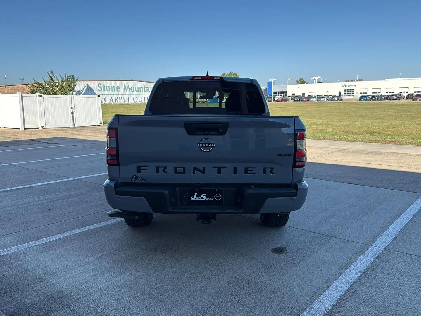 2026 Nissan Frontier SV - Photo 6