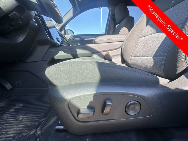 2025 GMC Acadia Elevation - Photo 12