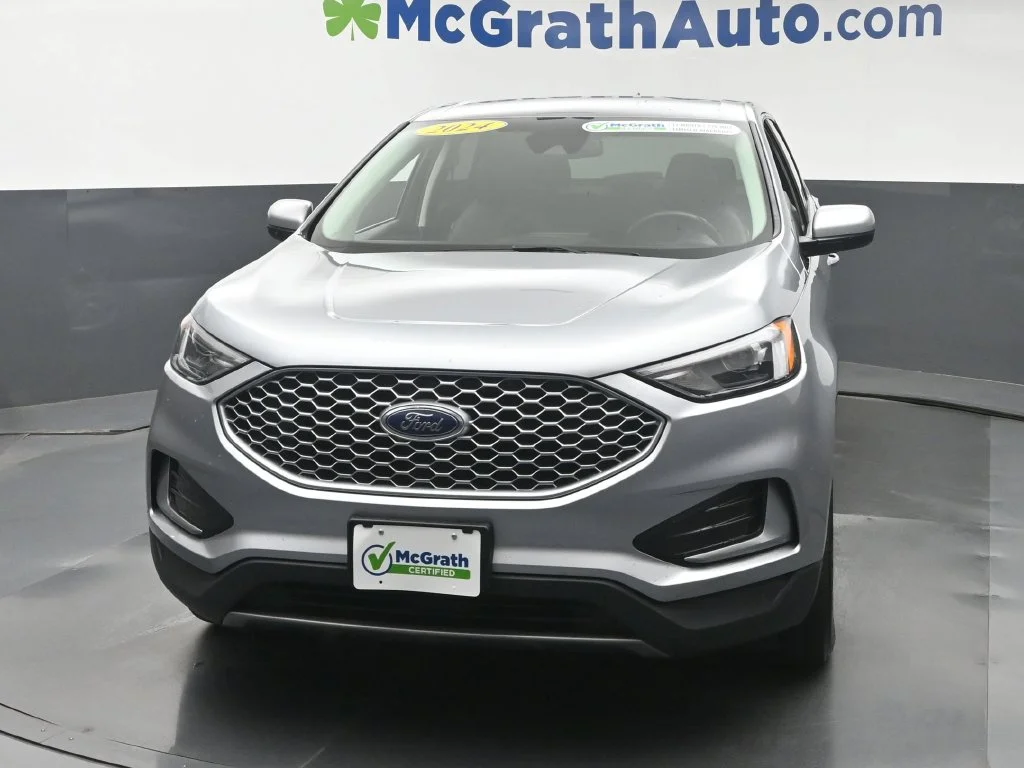 Certified Used 2024 Silver Ford SEL image 20