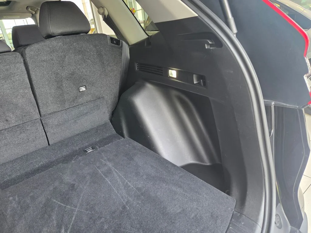 2025 Honda CR-V EX - Photo 12