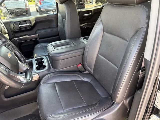 Used 2019 BLACK Chevrolet LTZ image 18