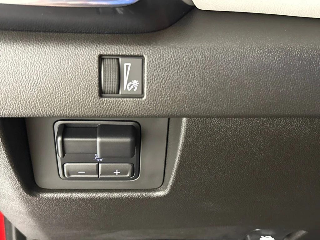 Used 2025 Red GMC AT4X image 30