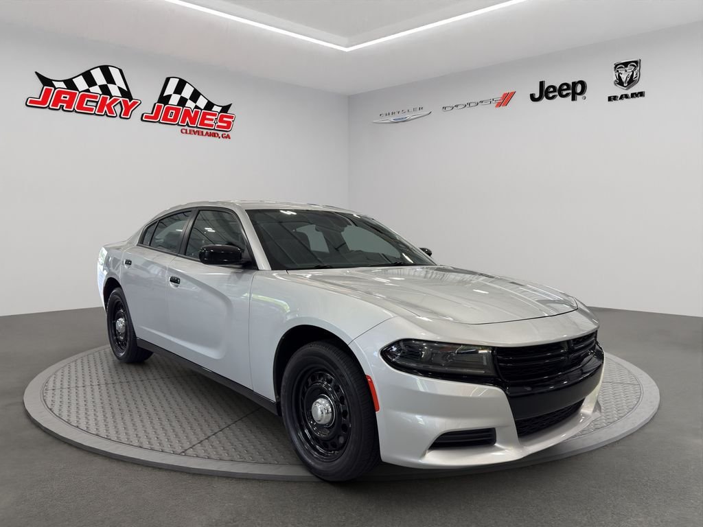 Used 2022 Bright Silver Metallic Clearcoat Dodge Police image 12