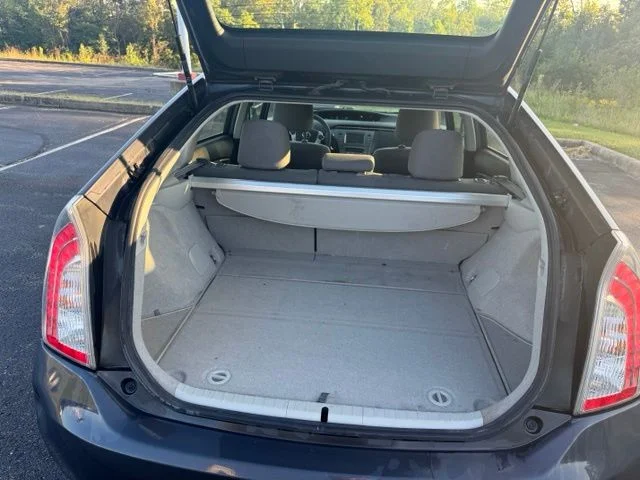 Used 2015 Gray Toyota Two image 13