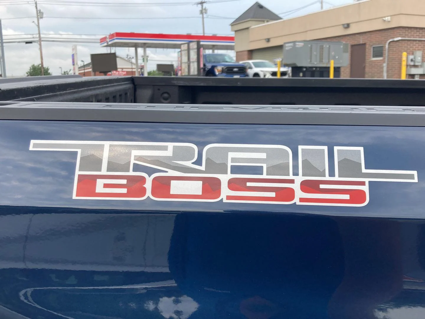 Used 2021 Northsky Blue Metallic Chevrolet Custom Trail Boss image 9