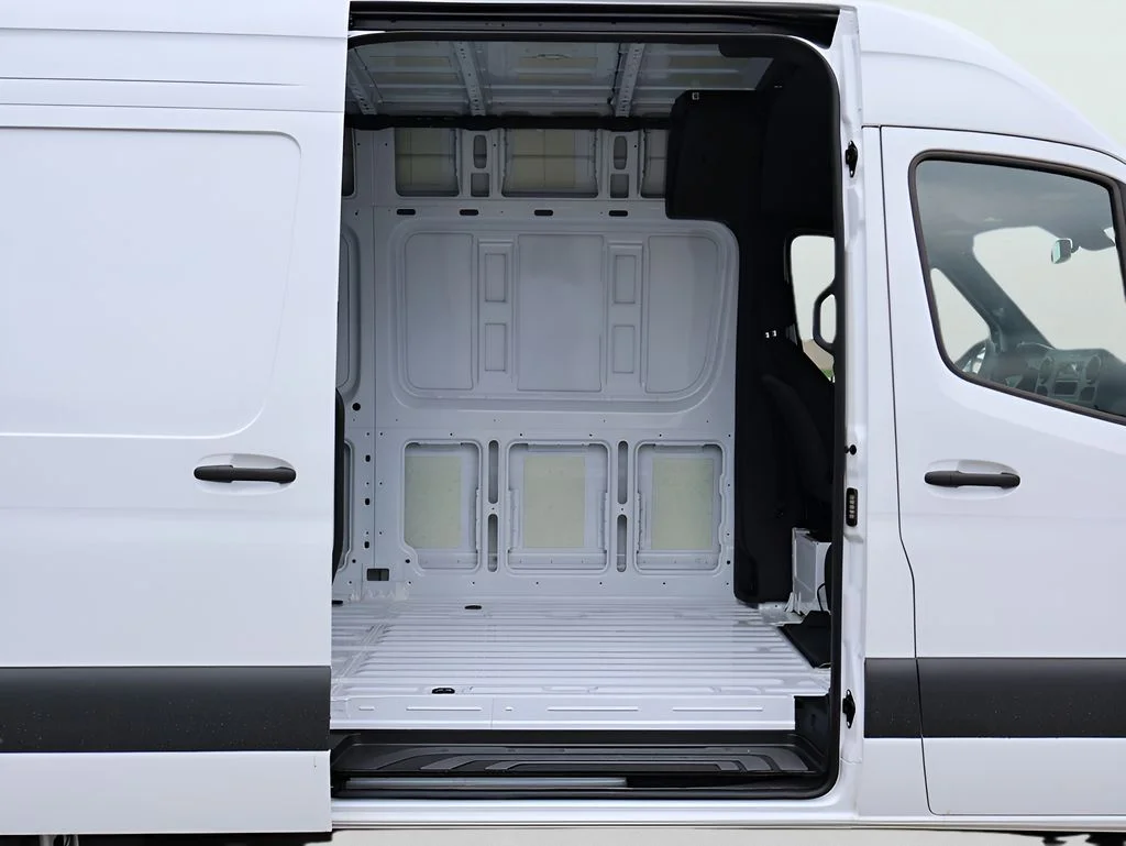 New 2026 Arctic White Mercedes-Benz Cargo 144 WB image 12